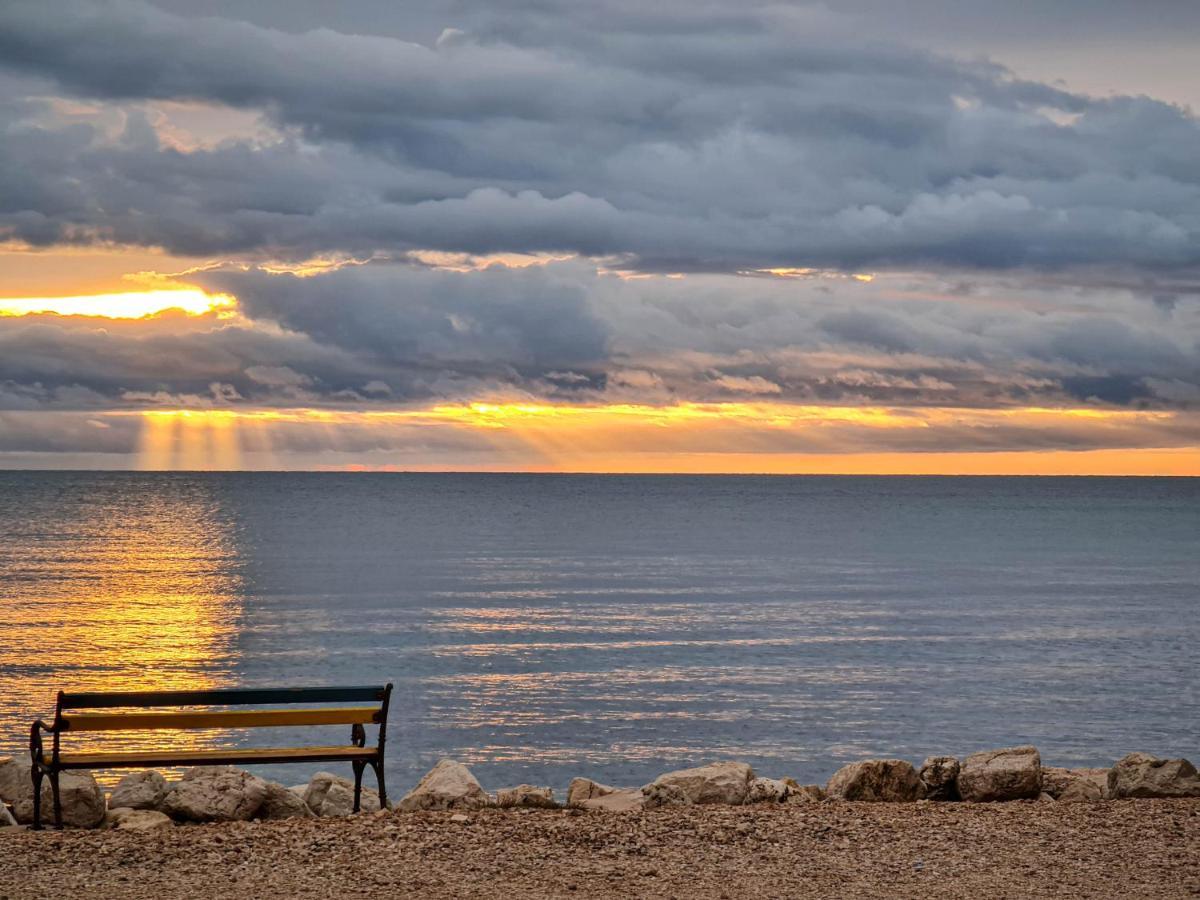 Apartments And Rooms Degra Umag Exterior foto